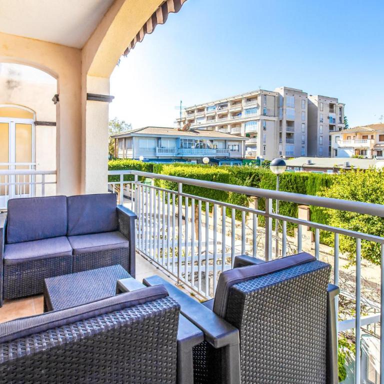 3 Bedroom Beach Front Home In Santa Pola - Casa Vacacional de 3 dormitorios - 10
