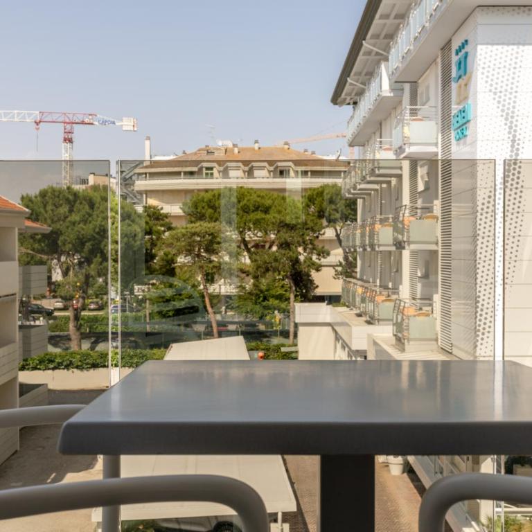 Hotel Bristol - Camera Tripla con Balcone - 8