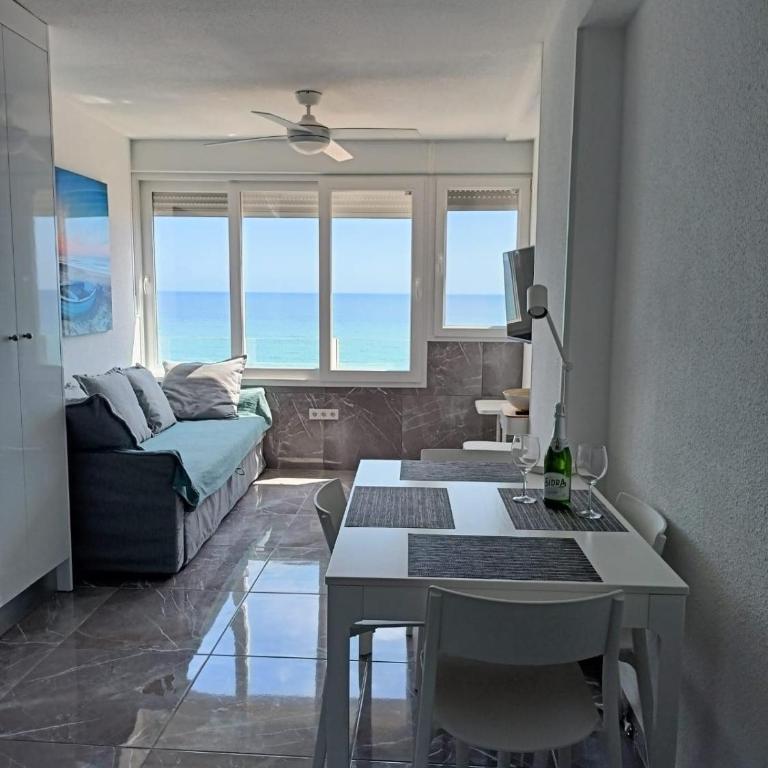 Fantastic apartment with panoramic sea view - Apartamento de 1 dormitorio - 16