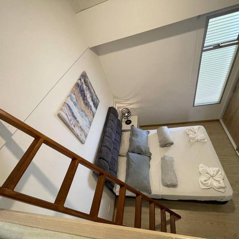 Vista a la represa frente al malecón dos habitaciones y altillo - Apartamento de 2 dormitorios - 5