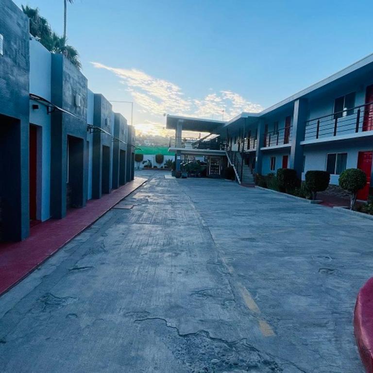 Chayo's Departamentos - One-Bedroom Apartment - 8