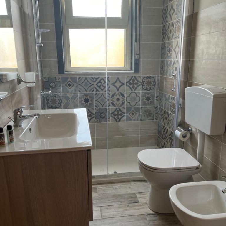 Nemi rooms - Camera Matrimoniale con Bagno Privato - 1