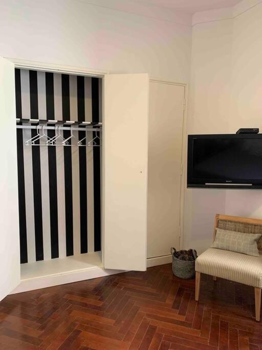 Tres ambientes en Palermo Hollywood - Apartamento de 2 dormitorios - 11