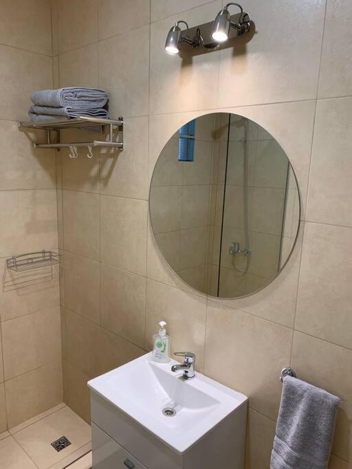 Tres ambientes en Palermo Hollywood - Apartamento de 2 dormitorios - 12