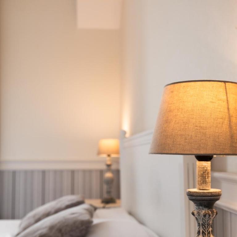 Manoir 1685 Saint Malo - Chambre Lit King-Size Deluxe - 14