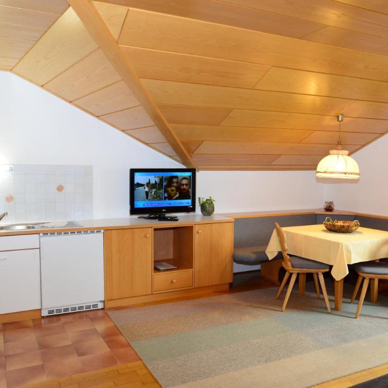 Residence Granvara - Grande Appartamento con 1 Camera da Letto - 5