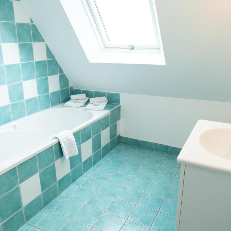 Manoir 1685 Saint Malo - Chambre Lit Queen-Size - 9