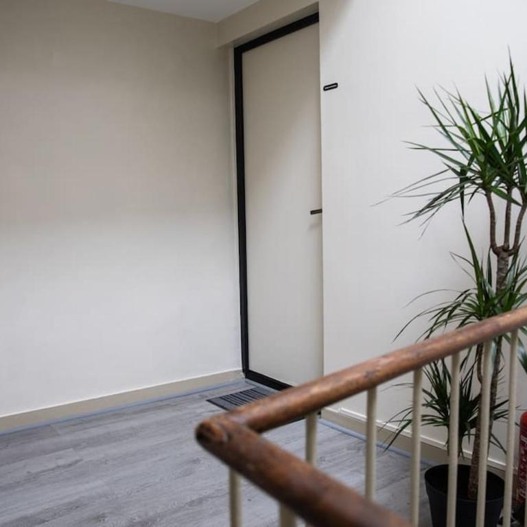 Studio en vieille ville avec chambre en mezzanine - One-Bedroom Apartment - 2