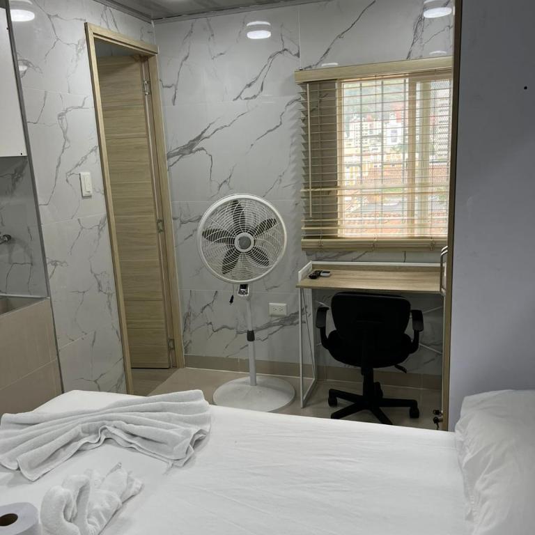 Hotel Orduz Centro Histórico de Cali - Deluxe Double Room - 7