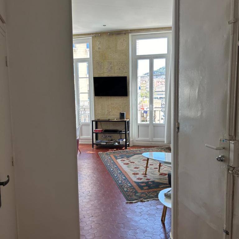 Vieux Port Clim Calme Vue Bonne Mere ou Eglise Appartements de Caractere - Appartement 2 Chambres - 16
