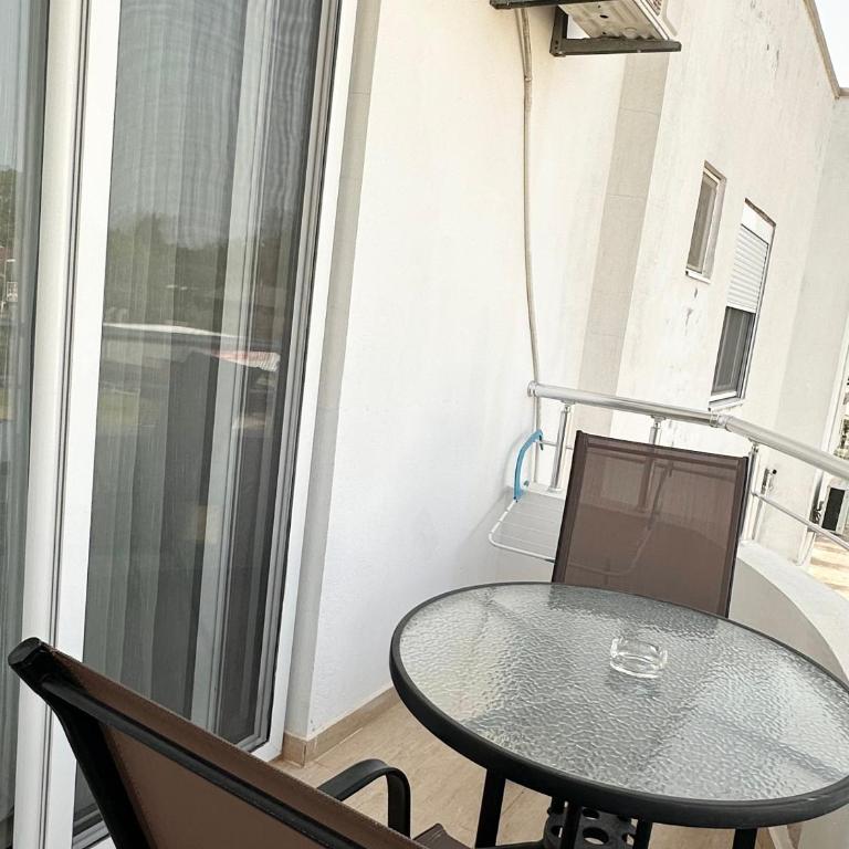 Apartmens Xhenis Lux - Deluks Studio - 8
