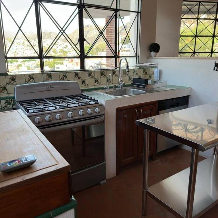 Casa del Alba - A Magical and Private Downtown Oasis! - Two-Bedroom House - 38