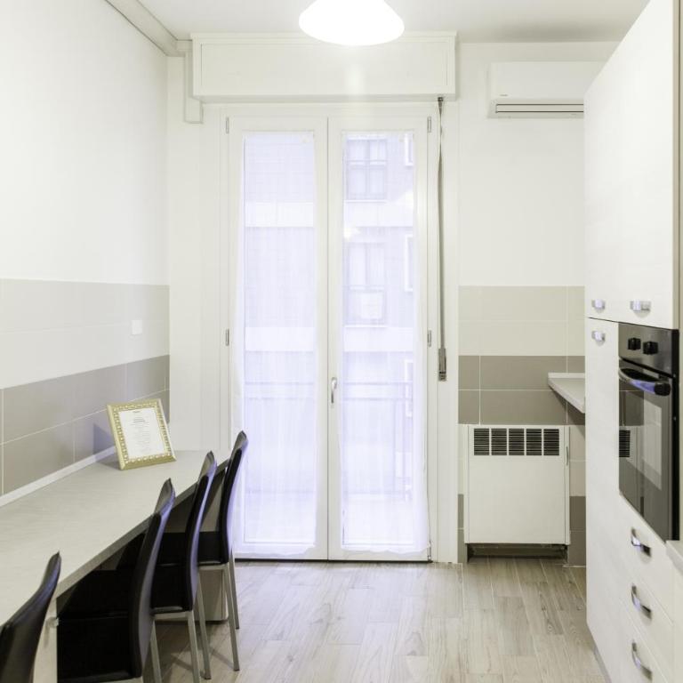 IN FIERA 8 Apartment superior FRONT FAIR - Appartamento Superior con 2 Camere da Letto - 69