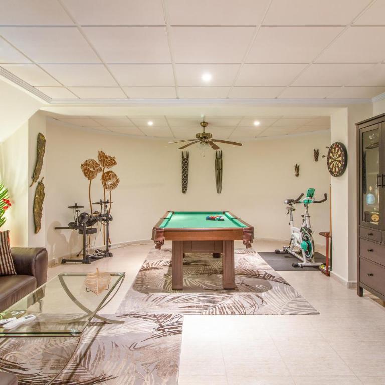 Beach Front Home In Santa Pola - Casa Vacacional de 3 dormitorios - 8