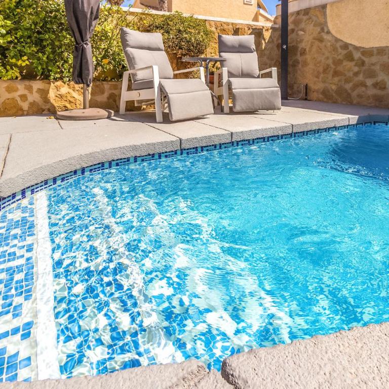 Beach Front Home In Santa Pola - Casa Vacacional de 3 dormitorios - 10