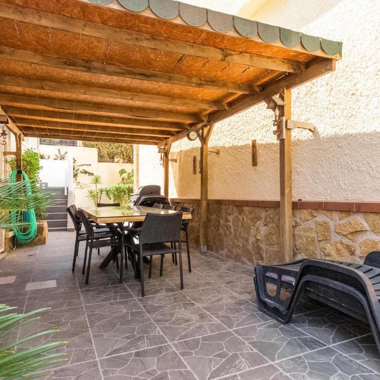 Beach Front Home In Santa Pola - Casa Vacacional de 3 dormitorios - 16