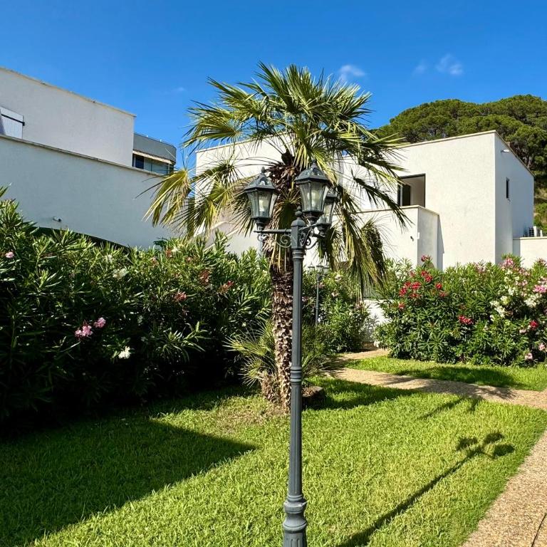 Beach Cannes Bungalows - Holiday Apartments near Cannes - Appartement - Rez-de-Chaussée - 21