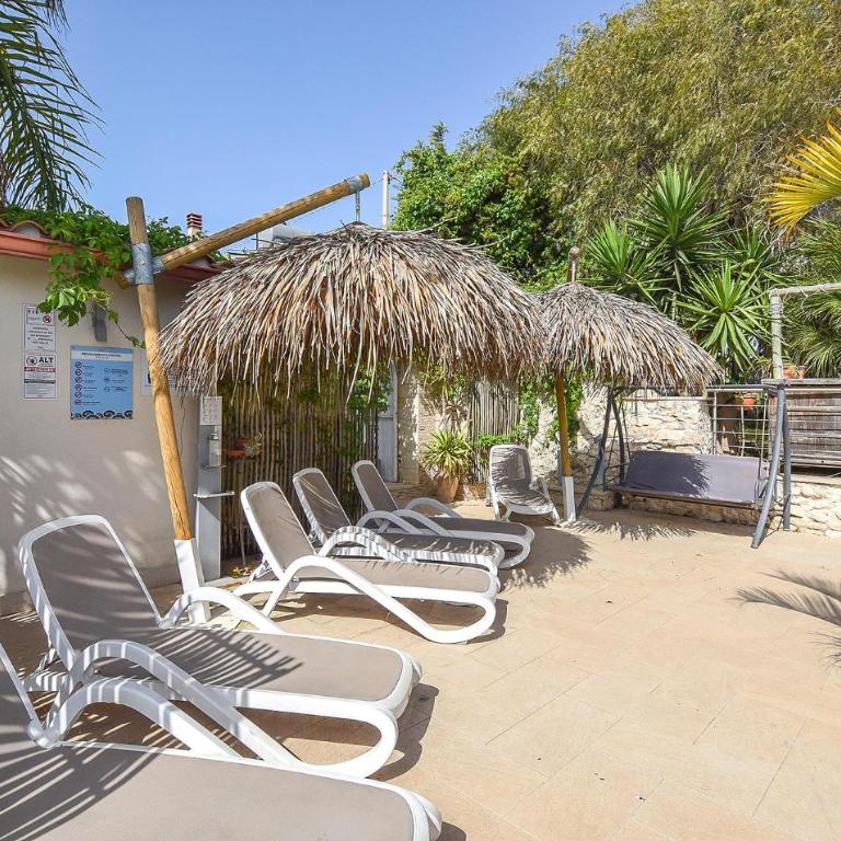 Cozy Home In Pozzallo With Outdoor Swimming Pool - Casa Vacacional de 3 dormitorios - 16