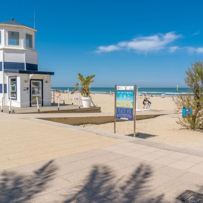 2 Bedroom Stunning Apartment In Gandia - Apartamento de 2 dormitorios - 9