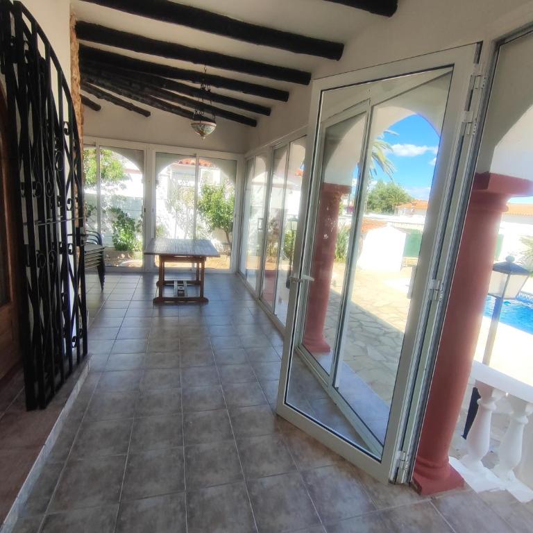Private house with pool and BBQ - Casa de 3 dormitorios - 9