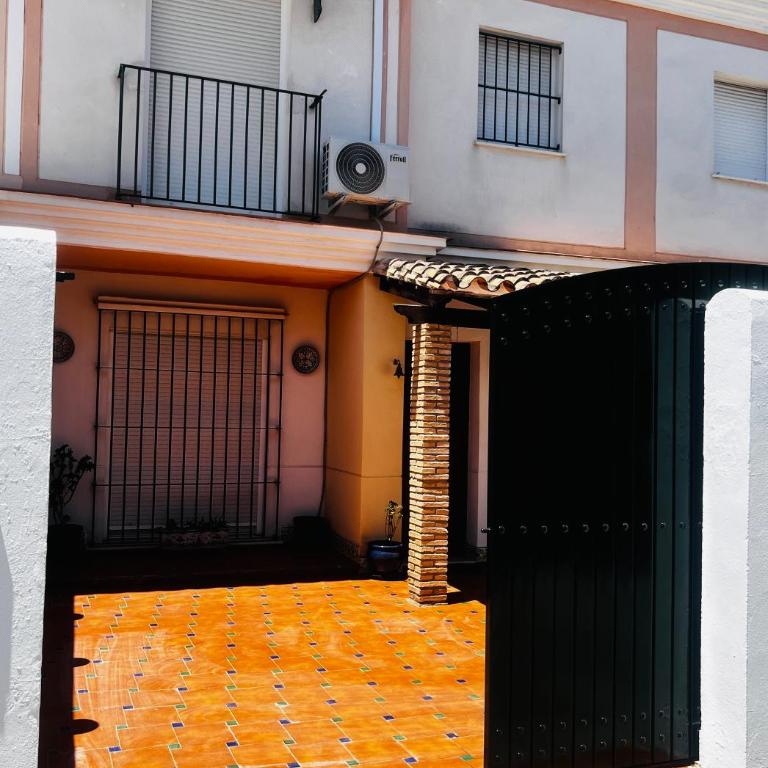 Casa Familiar- Residencial Solmar - Casa Unifamiliar de 3 dormitorios - 2