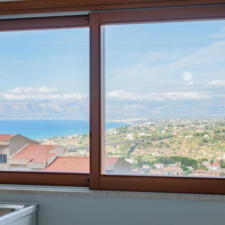 Primo Incanto - Appartamento con 2 Camere da Letto, Balcone e Vista mare - 2
