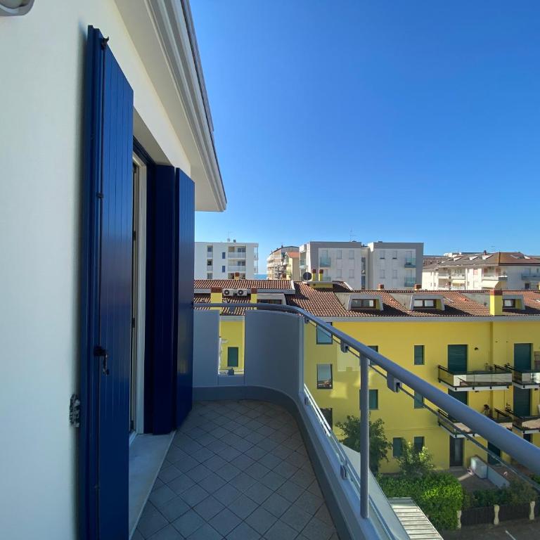 Attico Onda Blu vista mare - Acqua - a 150mt dalla spiaggia - Two-Bedroom Apartment with Sea View - 24