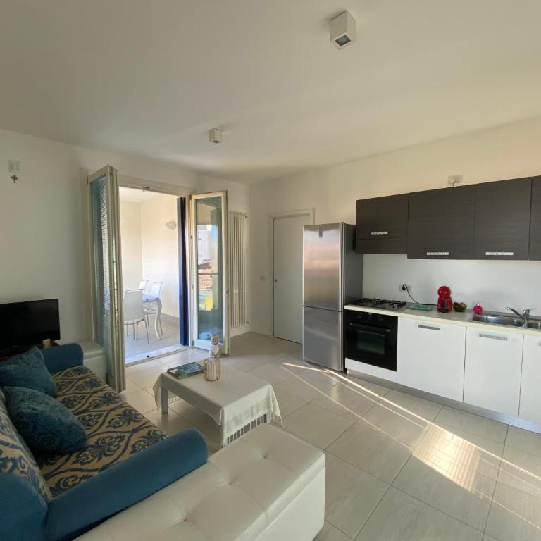 Attico Onda Blu vista mare - Acqua - a 150mt dalla spiaggia - Two-Bedroom Apartment with Sea View - 21