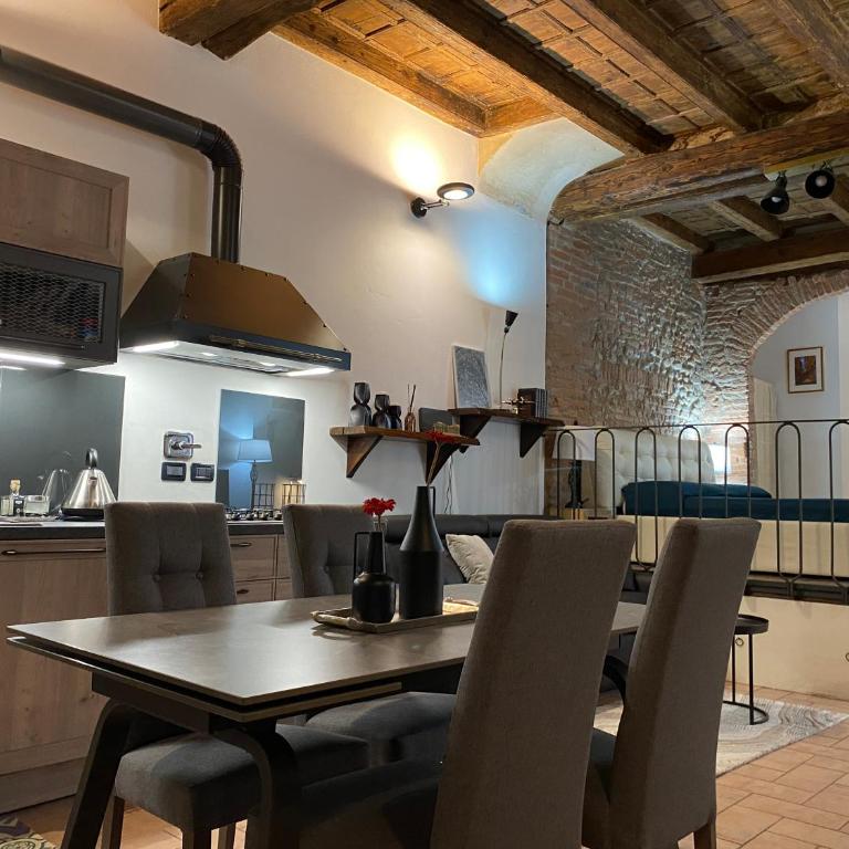 The Loft - One-Bedroom Apartment - 9