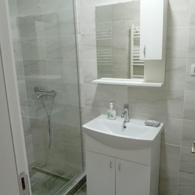 Escape 1 - Apartman sa 1 Spavaćom Sobom - 5