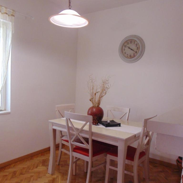 Guest House Ivan - Deluks Dvokrevetna Soba sa Bračnim Krevetom - 4