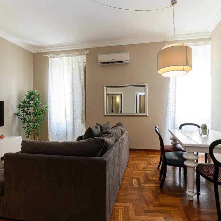Comfortable & Cozy by NDP rent - Two-Bedroom Apartment - 8