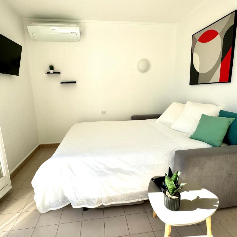 Beach Cannes Bungalows - Holiday Apartments near Cannes - Appartement avec Terrasse - 5