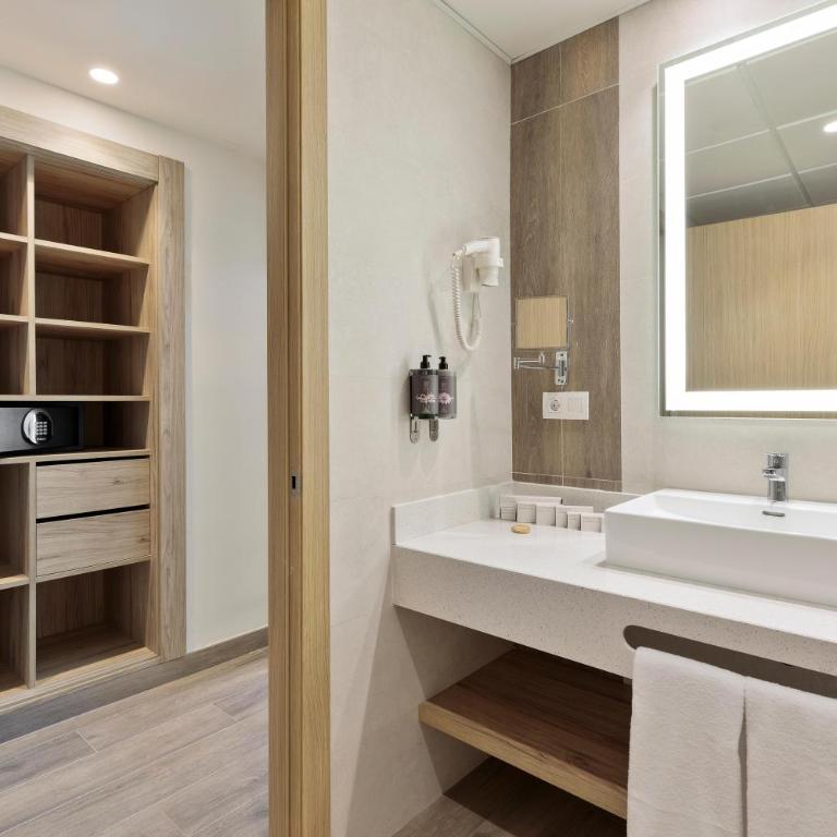 Hotel Best Triton - Habitación Doble Estándar (2 adultos) - 4