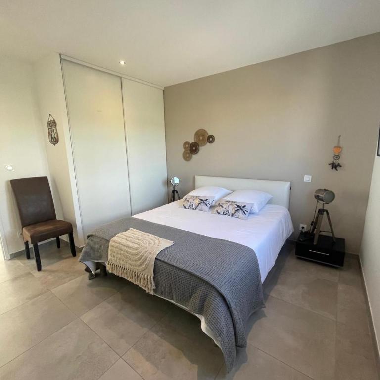 Villa design Cap dAgde piscine et plage - Villa 3 Chambres - 37