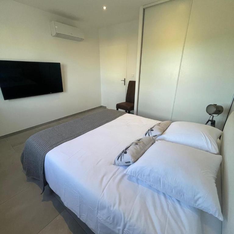 Villa design Cap dAgde piscine et plage - Villa 3 Chambres - 36