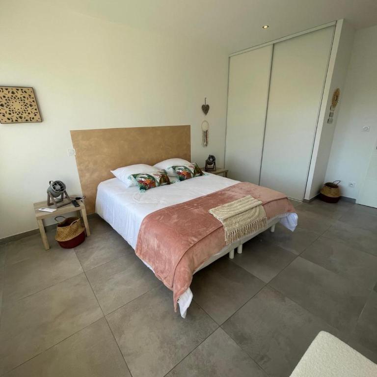 Villa design Cap dAgde piscine et plage - Villa 3 Chambres - 38