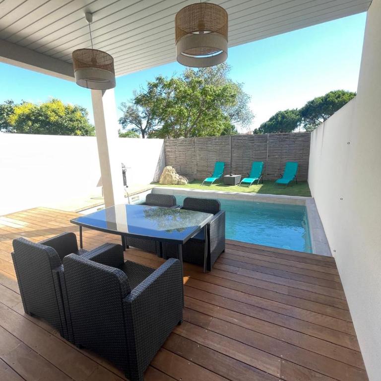 Villa design Cap dAgde piscine et plage - Villa 3 Chambres - 2