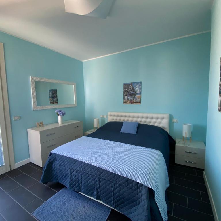 Attico Onda Blu vista mare - Acqua - a 150mt dalla spiaggia - Two-Bedroom Apartment with Sea View - 11