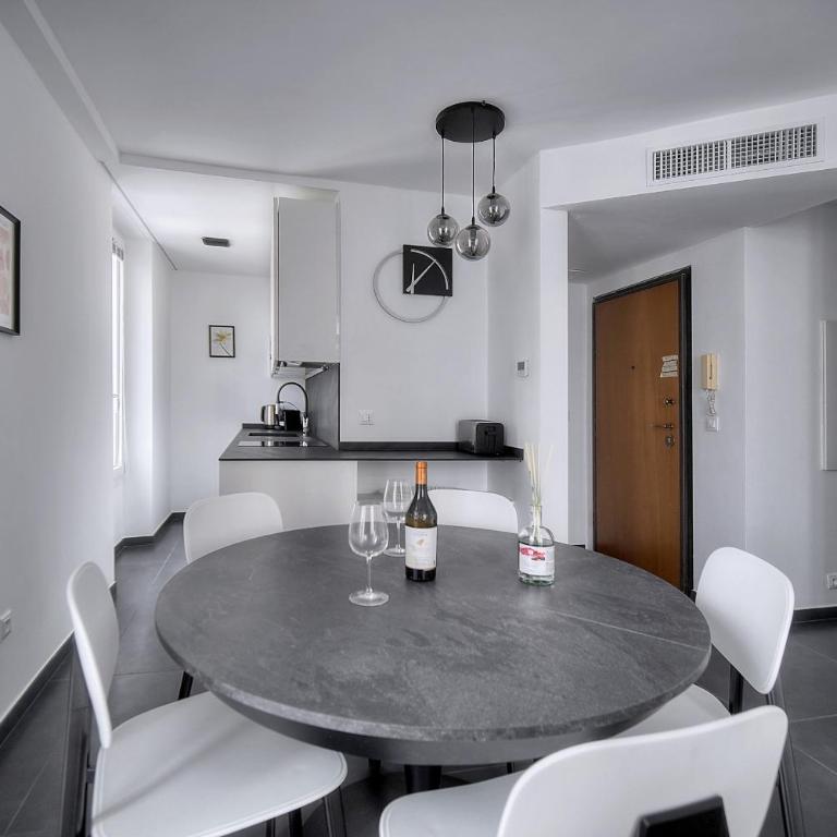 Design 2 pièces CARRE D'OR -COEUR DE CANNES A1B205 - Apartment mit Balkon - 16