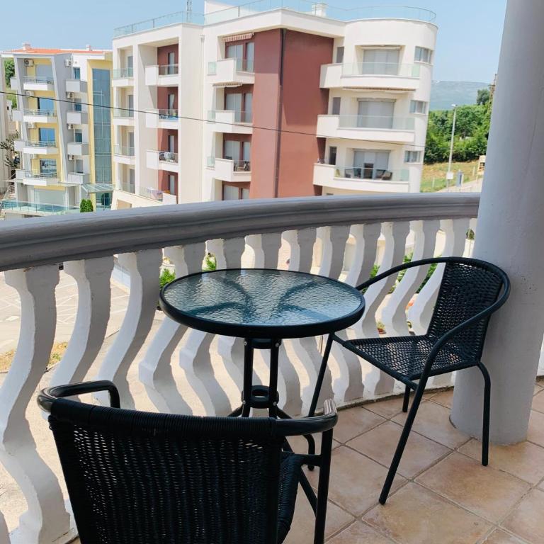 Apartments Delfin - Apartman sa 2 Spavaće Sobe i Balkonom - 7