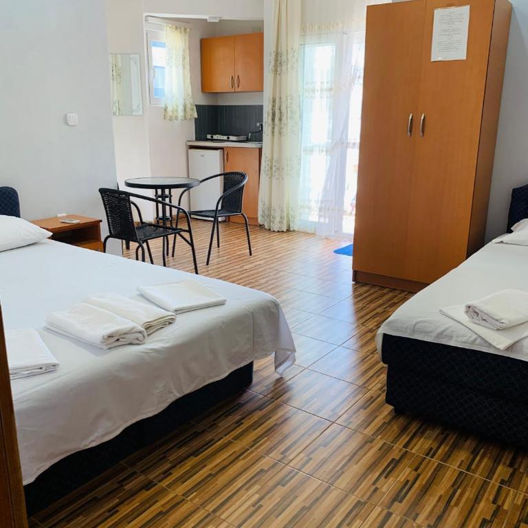 Apartments Delfin - Apartman sa 2 Spavaće Sobe i Balkonom - 13