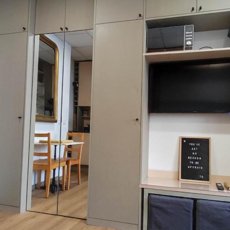 Studio Porte de Vanves - Paris Sud - Chambre Double avec Salle de Bains Privative - 2