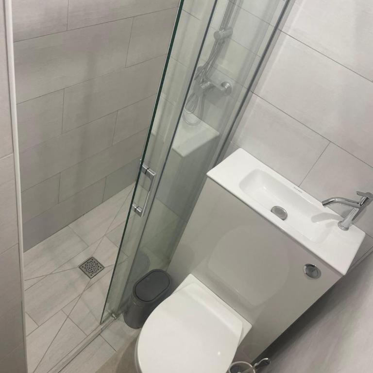 Studio Porte de Vanves - Paris Sud - Chambre Double avec Salle de Bains Privative - 7