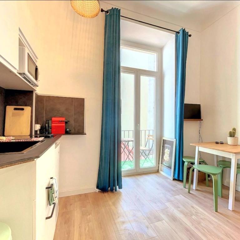All new charming 1br hyper centre with balcony and AC - Appartement 1 Chambre - 4