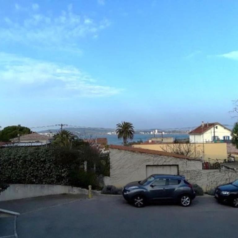 Appartement T3 avec 2 chambres et grand balcon - Apartment mit 2 Schlafzimmern - 1