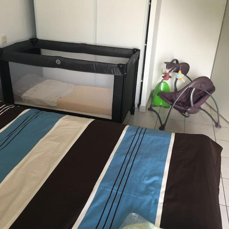 Appartement T3 avec 2 chambres et grand balcon - Apartment mit 2 Schlafzimmern - 4