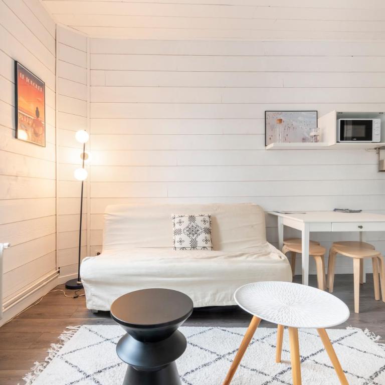 Joli studio plein centre proche plage avec Wi-fi - Appartement 1 Chambre - 5
