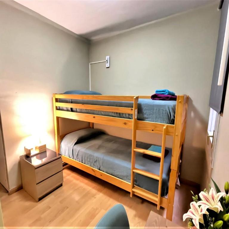 Rooms in Apartment Paris - Twin Room - 3