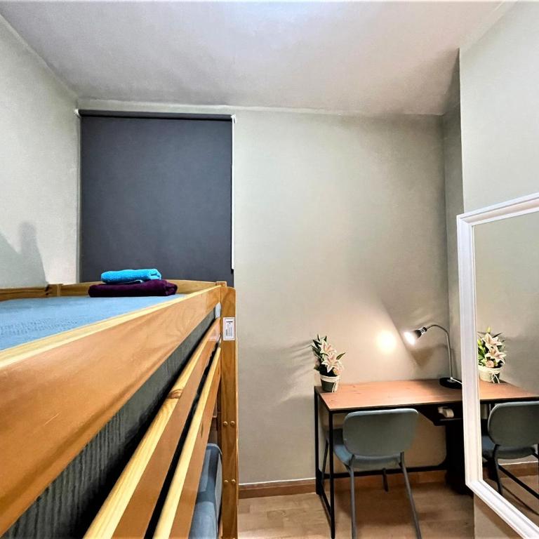 Rooms in Apartment Paris - Twin Room - 2
